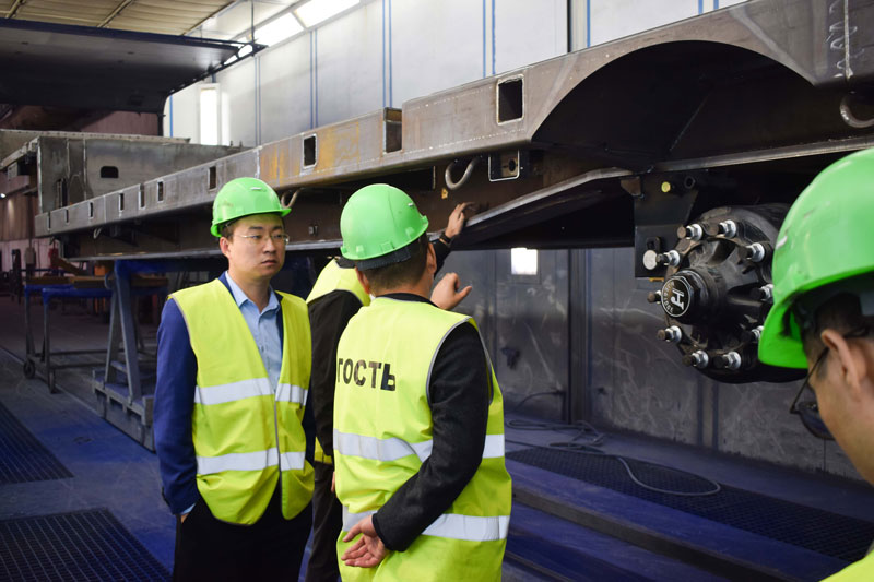 Прицепную технику посетили представители Guangzhou Huajing Machinery Technology Co., Ltd