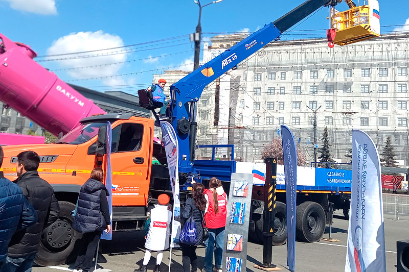 Полуприцеп тяжеловоз высокорамный ППТ-9177-015В3-50