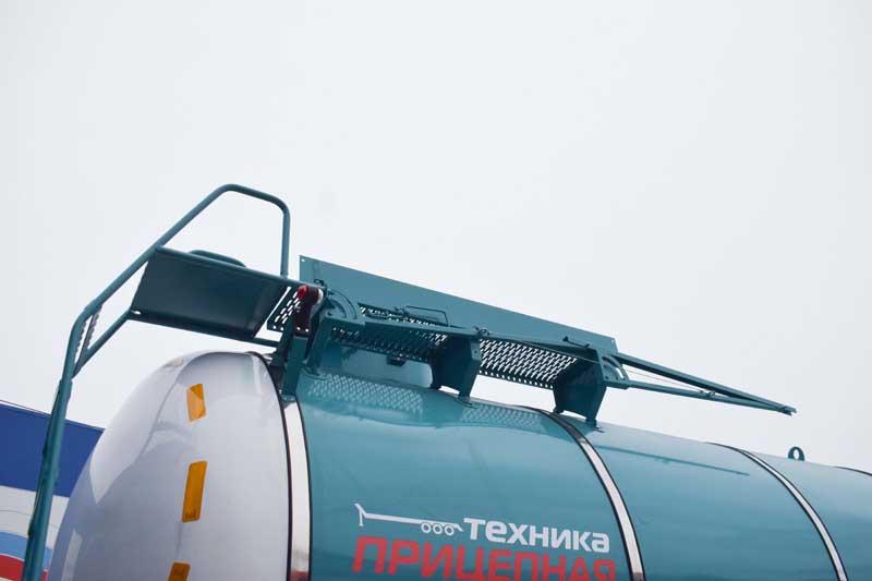 Полуприцеп-цистерна ППЦТ-18 (002) для техводы (3-осный, прямое сечение)