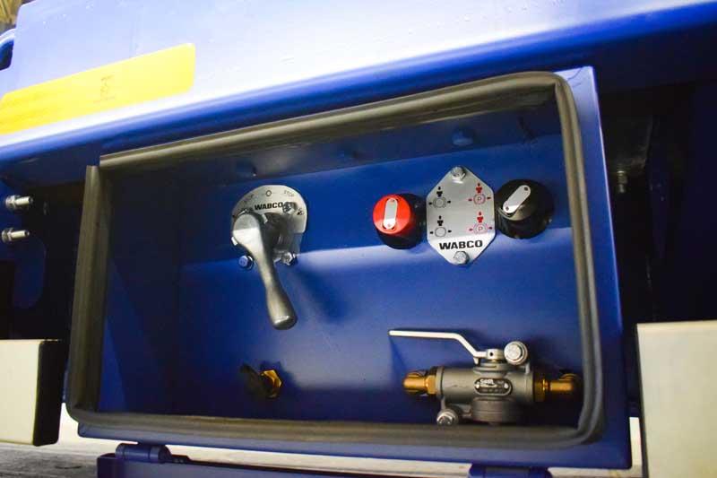 Полуприцеп тяжеловоз низкорамный ППТ-9177-032Н3 (33 т.)