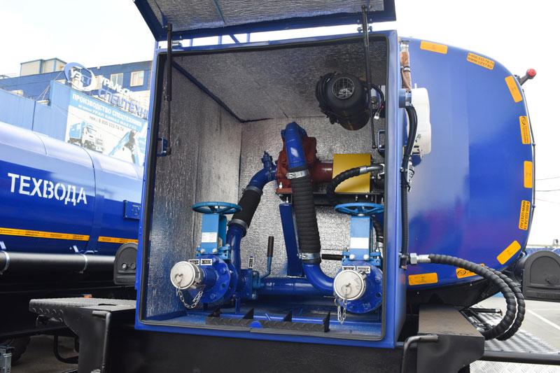 Полуприцеп-цистерна ППЦТ-30 (001) для техводы (3-осный, переменное сечение)